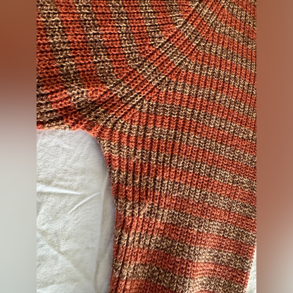 Prana Women’s Gadie Sweater - Sundried - Picture 9 of 16